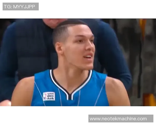 勇士队新秀光芒四射！勇夺全明星周末扣篮大赛冠军