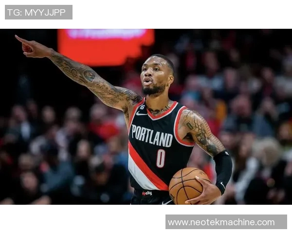 开拓者签下利拉德，锻造队长地位